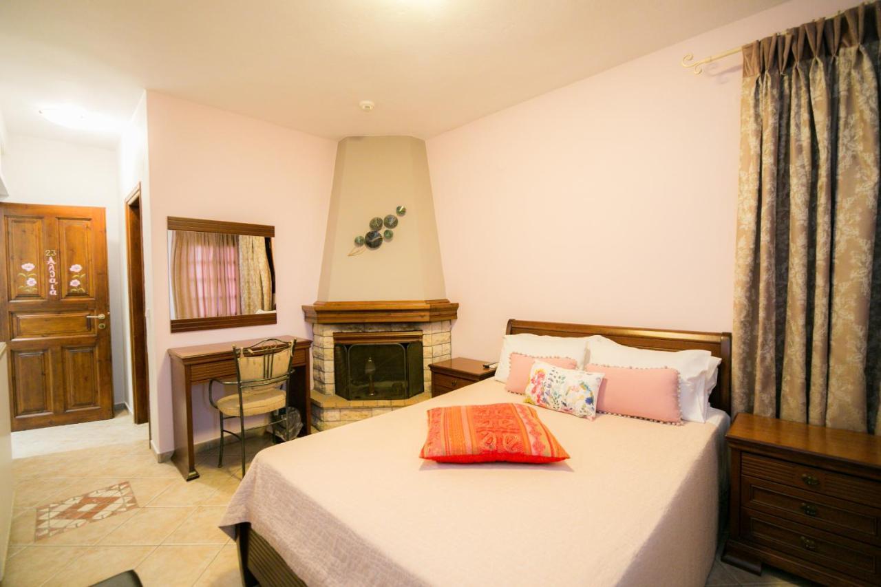 Guesthouse Iris Цагкарада Екстер'єр фото